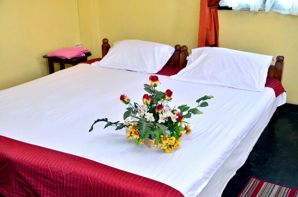 The Garden Rest Hotel Kandy Værelse billede